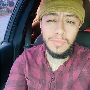 Meet your Posher, Luis